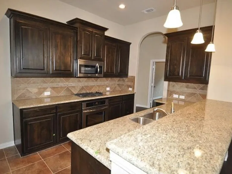 2408 Elm Valley Dr — Photo 13
