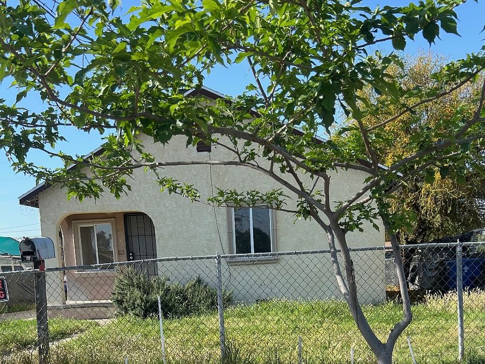1st image of 1007 E 18th St