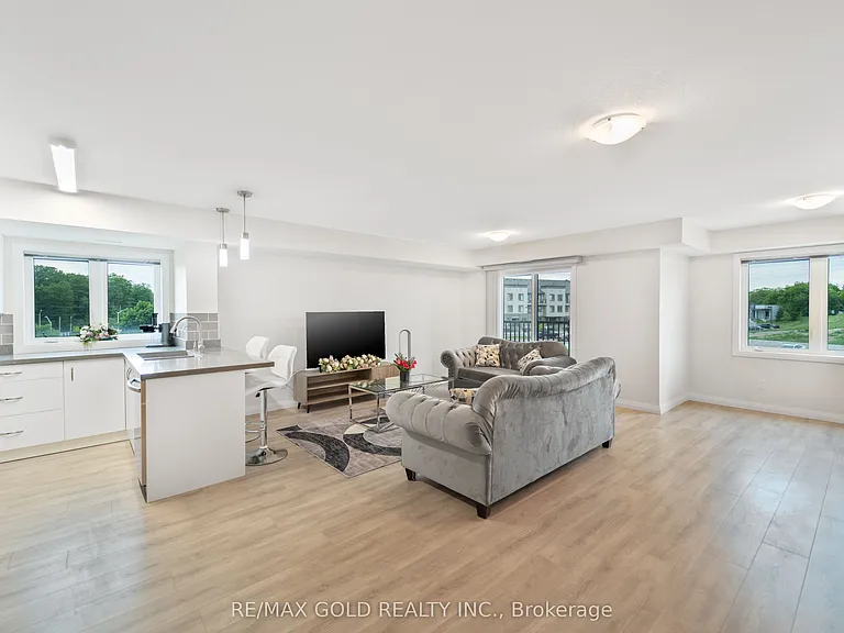 370 Fisher Mills Rd #C33 — Photo 6
