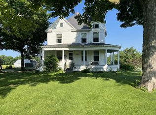510 S Main St, Saybrook, IL 61770