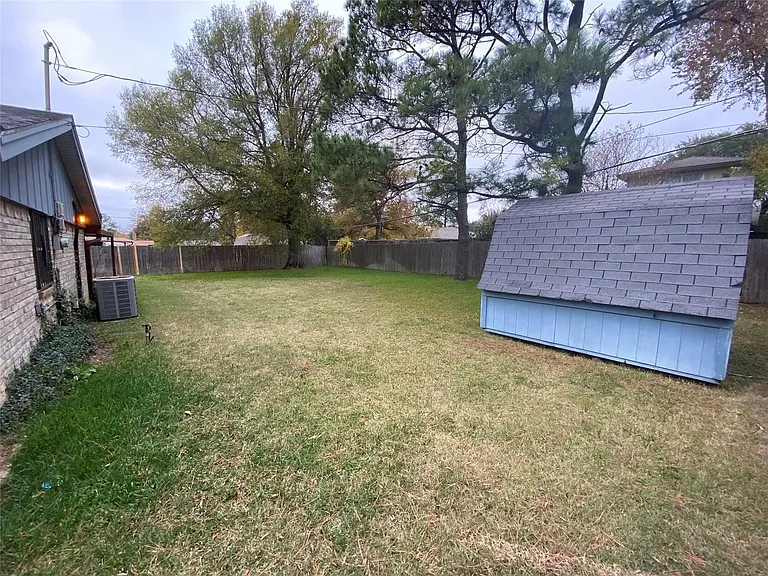204 E Pleasantview Dr — Photo 12
