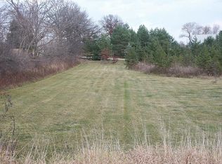 10199 W Oakwood Rd, Franklin, WI 53132