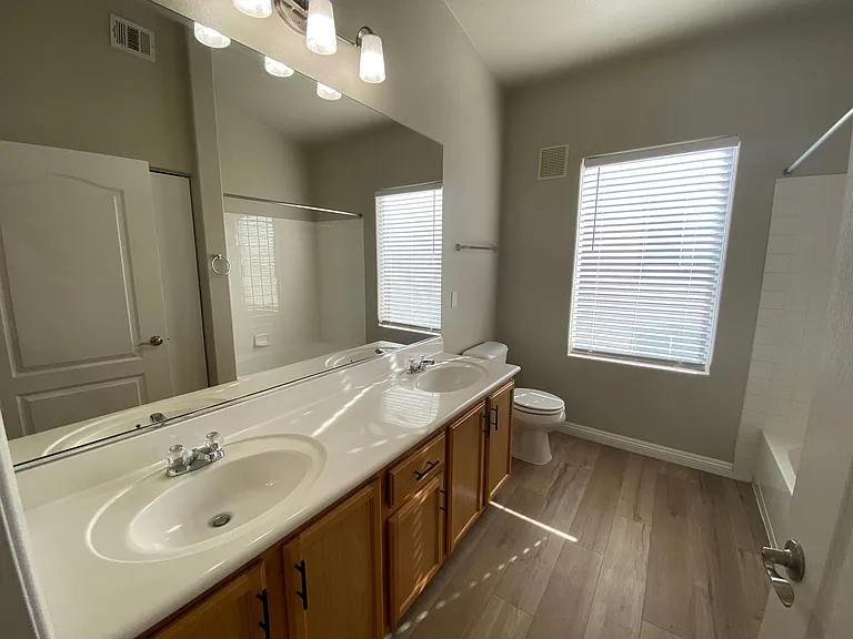3504 Desert Cliff St #202 — Photo 14