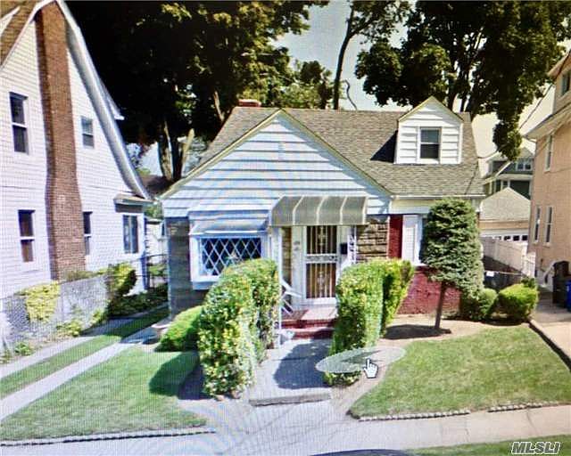 1st image of 10915 214th St