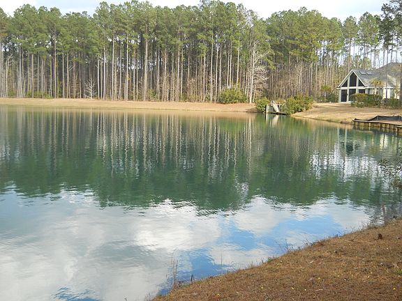 3rd image of 6 Palmetto Pkwy