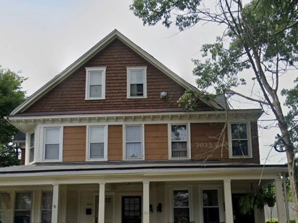 30 Wiggins St APT 2