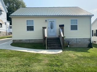 126 Webster Ave, Cynthiana, KY 41031