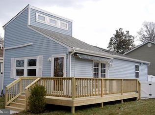 201 Oakwood Rd, Edgewater, MD 21037