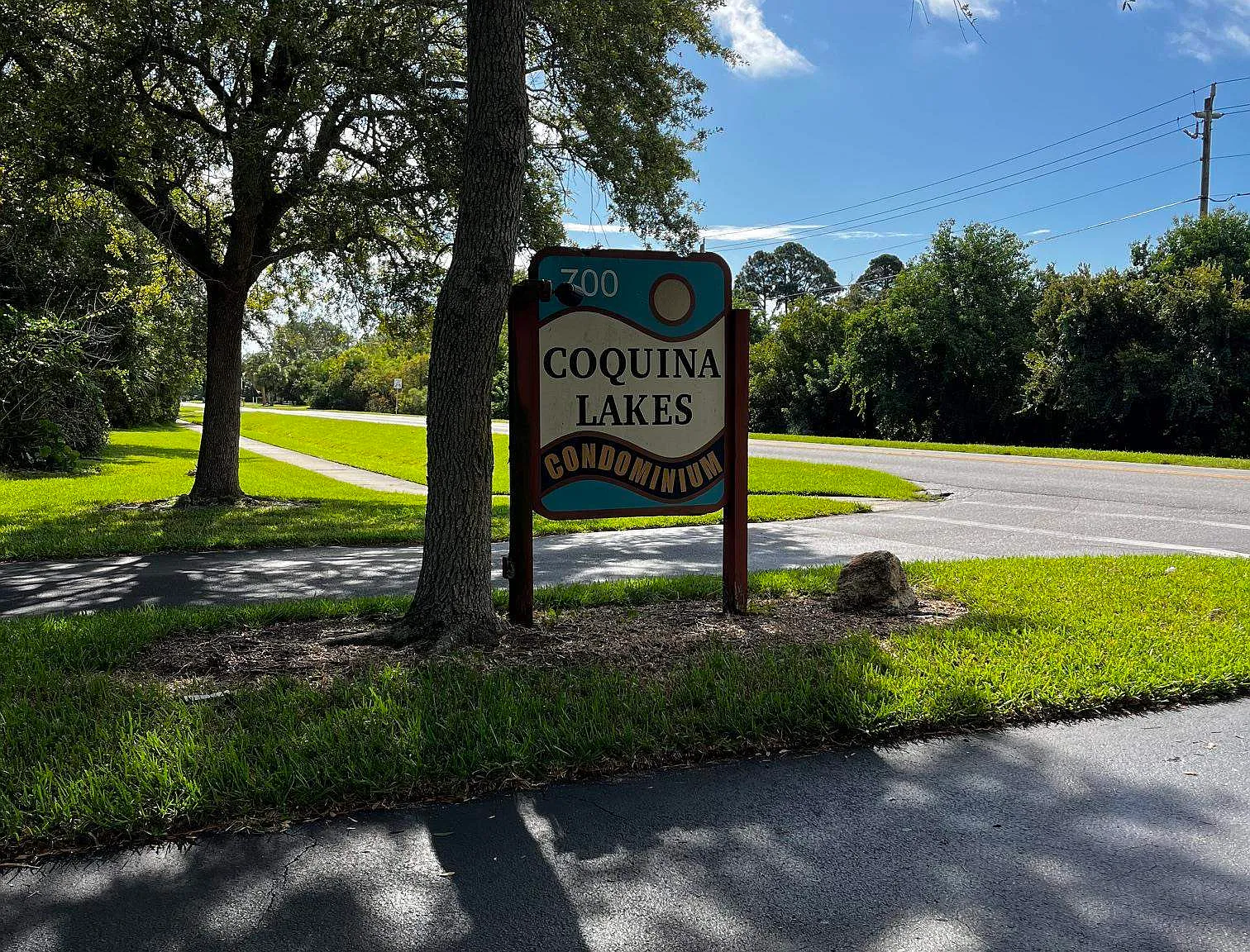2 bed, 1.0 bath, 757 sqft, $1,425 — Photo 2