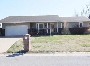 2210 McCoy Ave, Dodge City, KS 67801