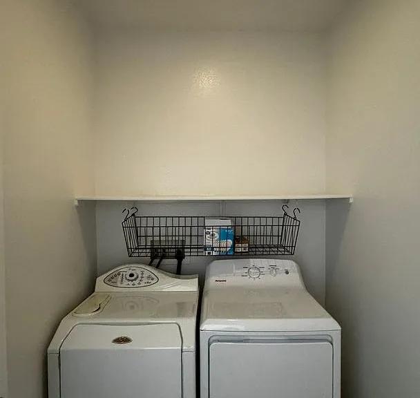 8425 Trudeau Ave — Photo 17