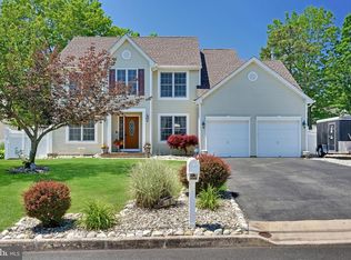 248 Middie Ln, Manahawkin, NJ 08050