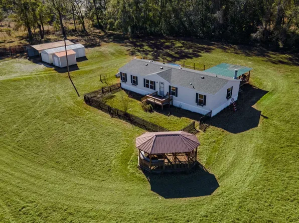 24281 77th Rd, O Brien, FL 32071
