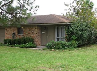 1713 Bahama Dr, Seabrook, TX 77586