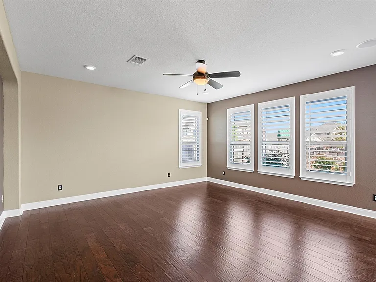 100 Speckle Park Dr — Photo 18