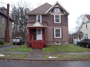 210 Prospect St, Newark, NY 14513