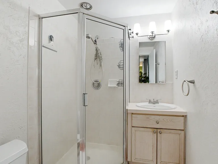 15 Telfair Dr — Photo 18