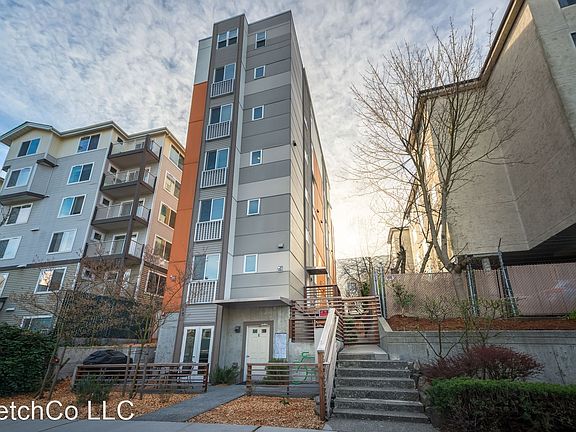 3rd image of 315 10th Ave Unit A4