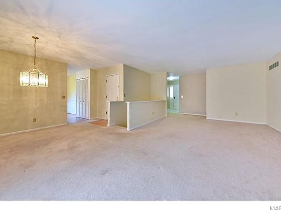 3rd image of 2316 Cedar Lake Dr