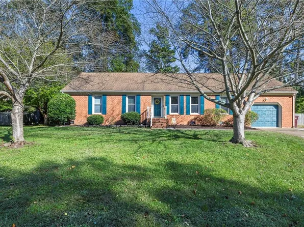 605 Resh Ct, Chesapeake, VA 23322
