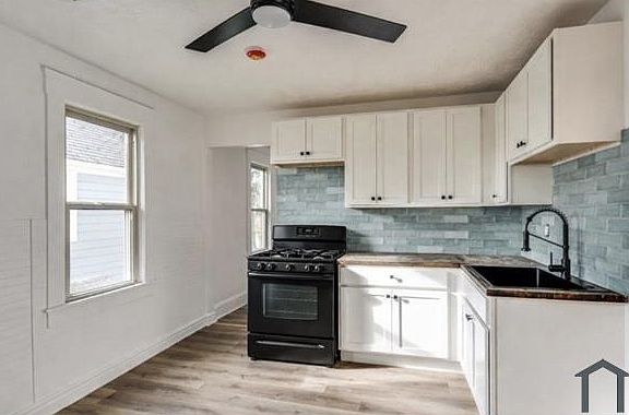 3rd image of 3317 W 41st St Unit 2