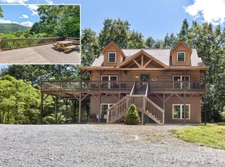 153 Tall Oaks Dr, Maggie Valley, NC 28751