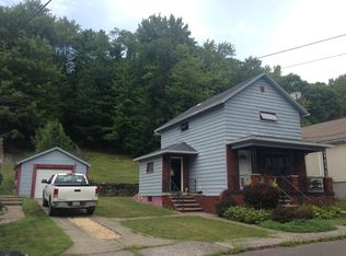 8 Railroad St, Jessup, PA 18403