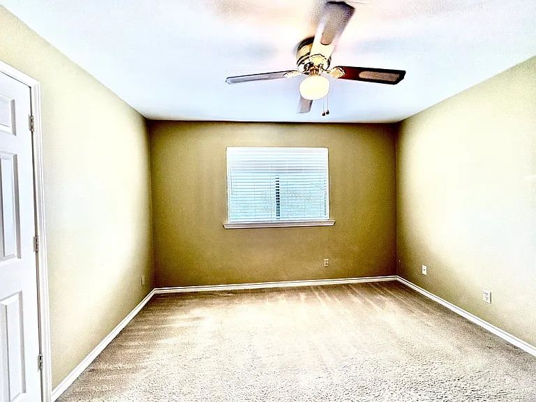 3117 Sandy Trail Ln — Photo 24
