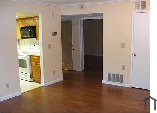 5234 Makati Cir — Photo 5