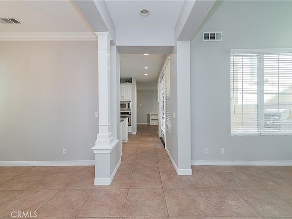 2nd image of 82 Figtree