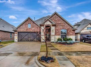 807 River Birch Ct, Euless, TX 76039