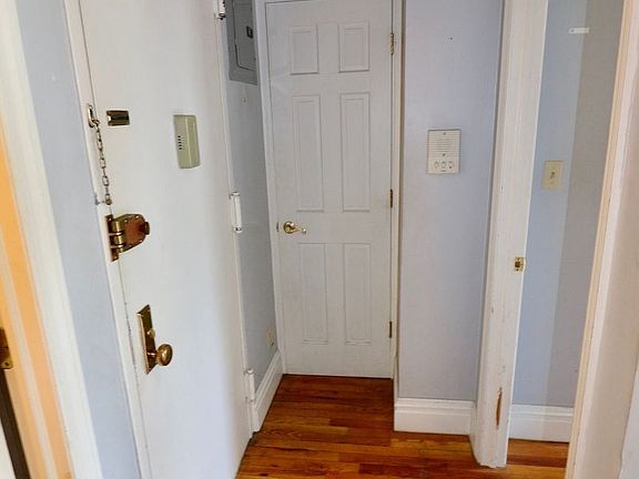 5th image of 153 W 78th St APT 2A