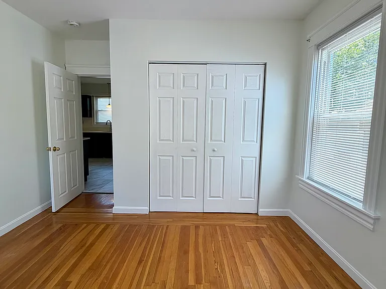 196 Eldridge St — Photo 16