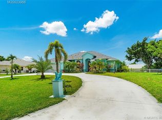 136 SW Hawthorne Cir, Port Saint Lucie, FL 34953