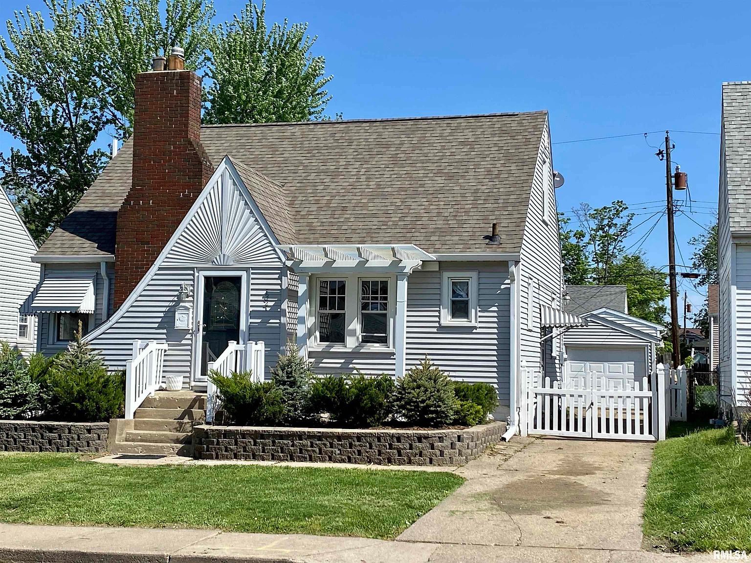 1321 W Maywood Ave, Peoria, IL 61604 Zillow