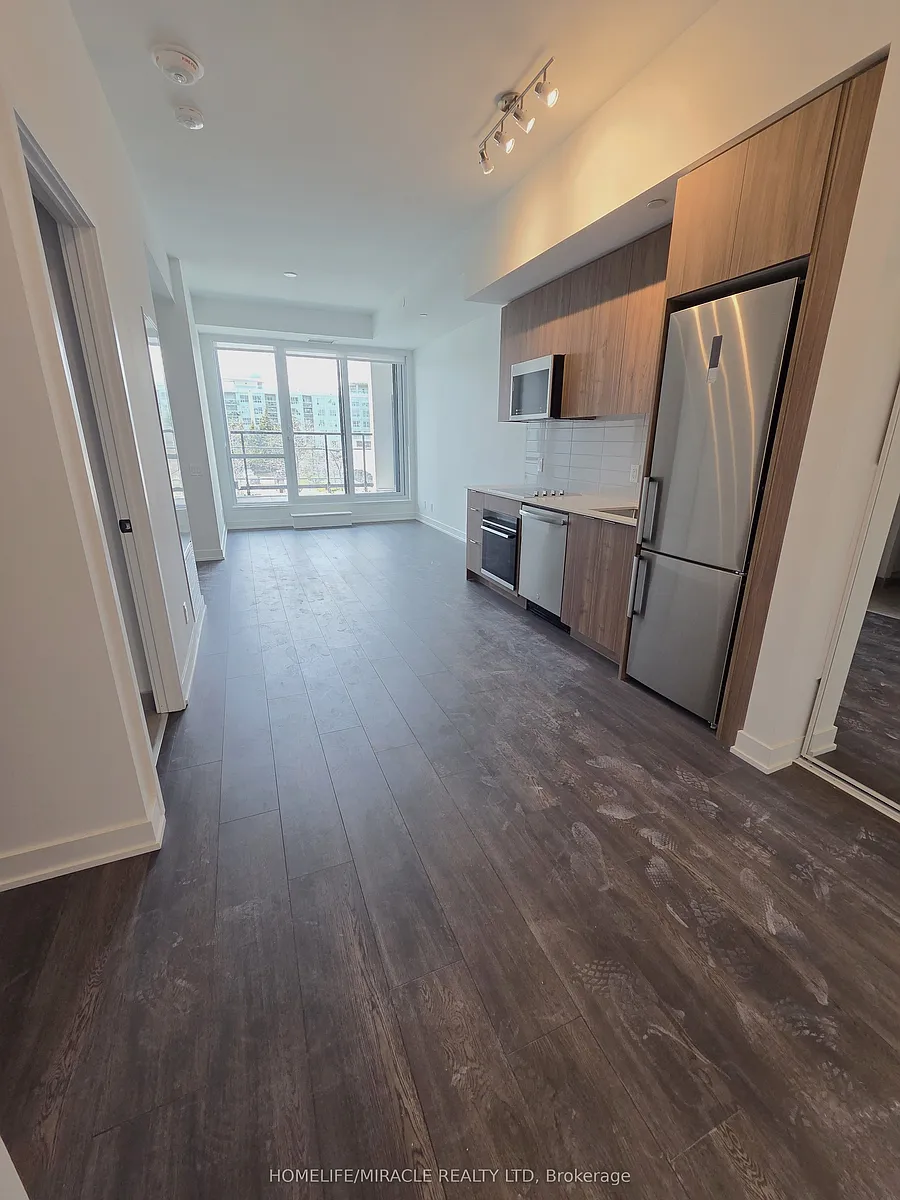 Building Photo - 743 Warden Ave #212