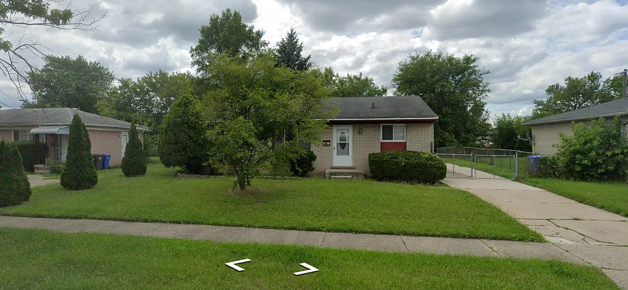 3 bed, 1094 sqft, $1,400 — Photo 1