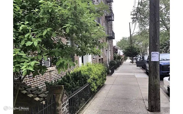 Rented by Douglas Elliman | media 30