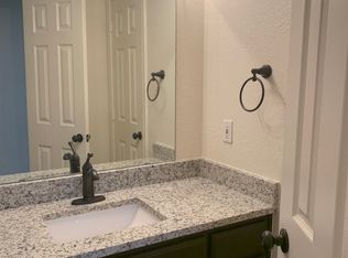 1000 Cleveland St APT 4, Denton, TX 76201