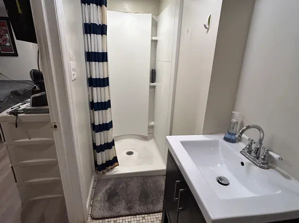 211 29th Street image 26 of 26