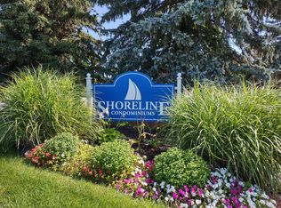 875 S Pontiac Trl #B108, Walled Lake, MI 48390