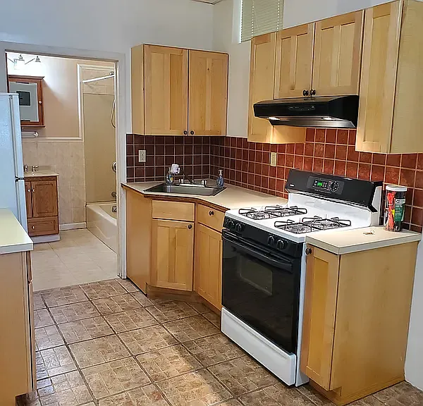 23-61 23rd St #1G — Photo 2