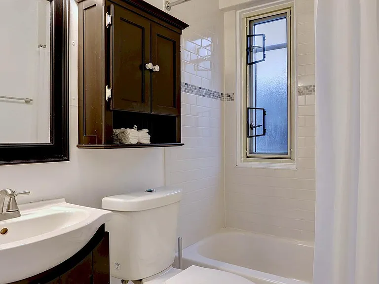 1727 Massachusetts Ave NW #205 — Photo 11