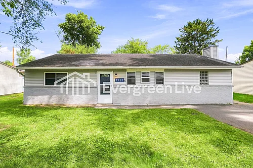 2962 Wessex Ct Photo 1