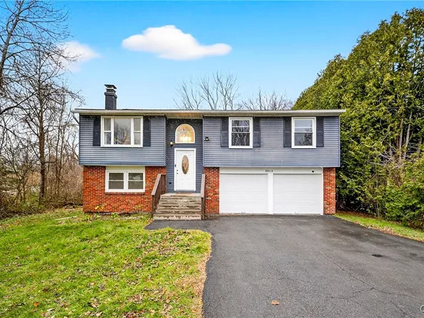 5819 Reis Dr, Cicero, NY 13039