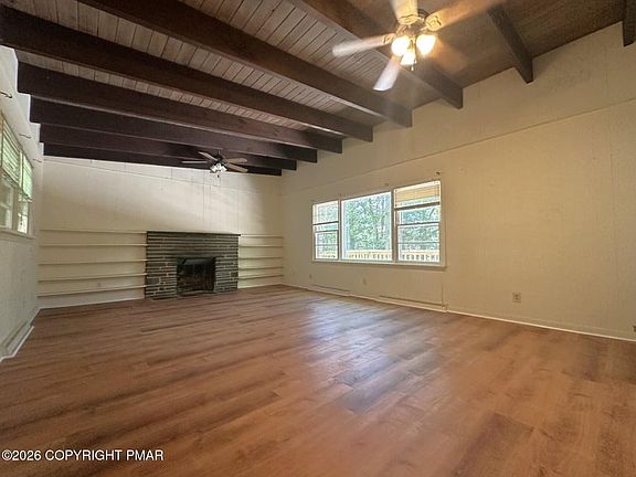 2nd image of 2241 Fernway Dr