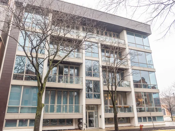 1947 W Diversey Pkwy #101, Chicago, IL 60614