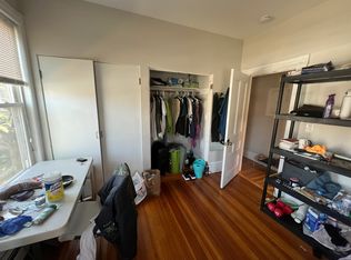1000 Memorial Dr APT 2L, Cambridge, MA 02138