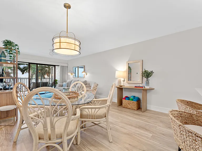 6287 Bahia Del Mar Cir #312 — Photo 23