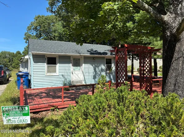 647 Lakehurst Road, Browns Mills, NJ 08015